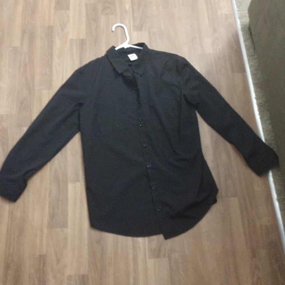 (Female) Junior's dress shirt.